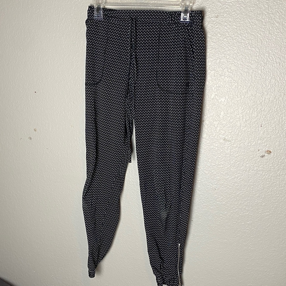 Women's Black Dash Jogger Pants - Picture 1 of 9